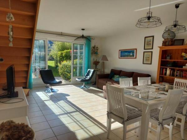 La Salicorne Villa Barfleur Bagian luar foto