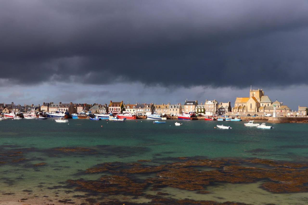 La Salicorne Villa Barfleur Bagian luar foto
